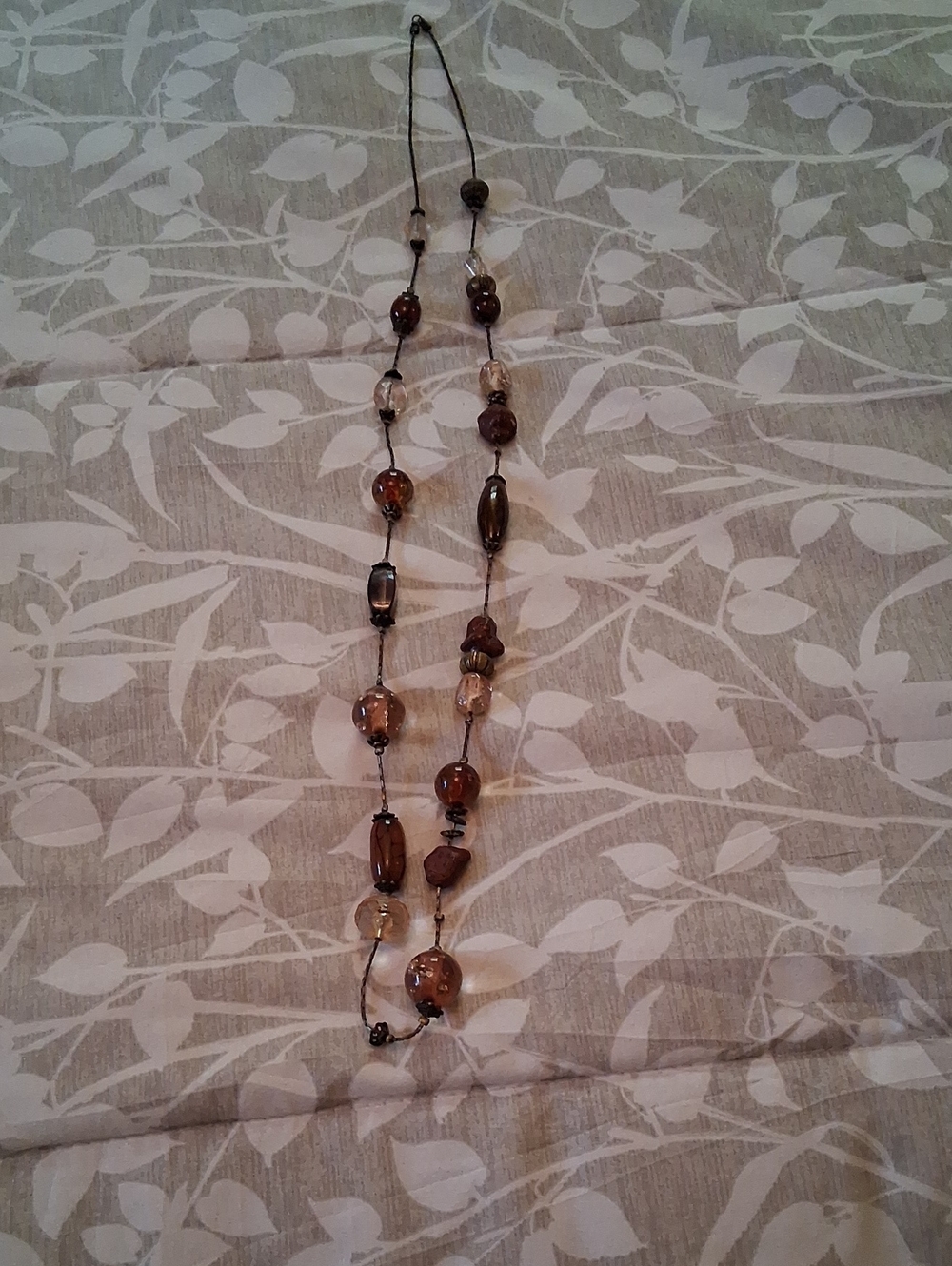 Vintage Brown Beaded Necklace.